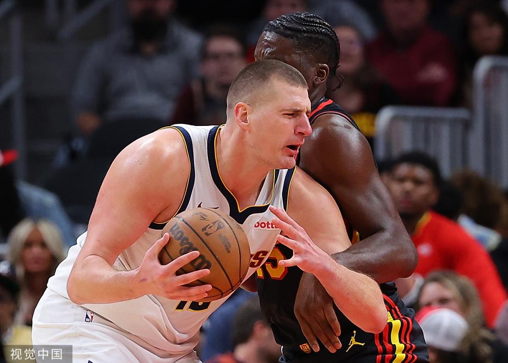 线略偏反手 线略偏反手