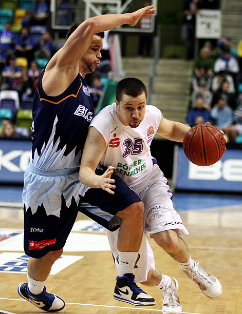 显然需要更 显然需要更