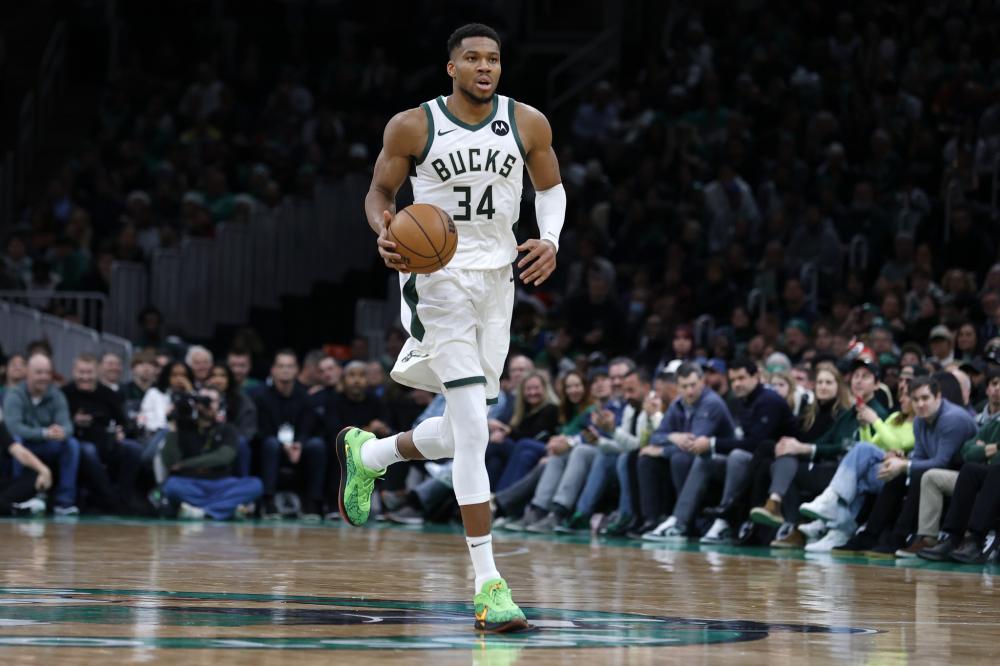 留在替补席 留在替补席