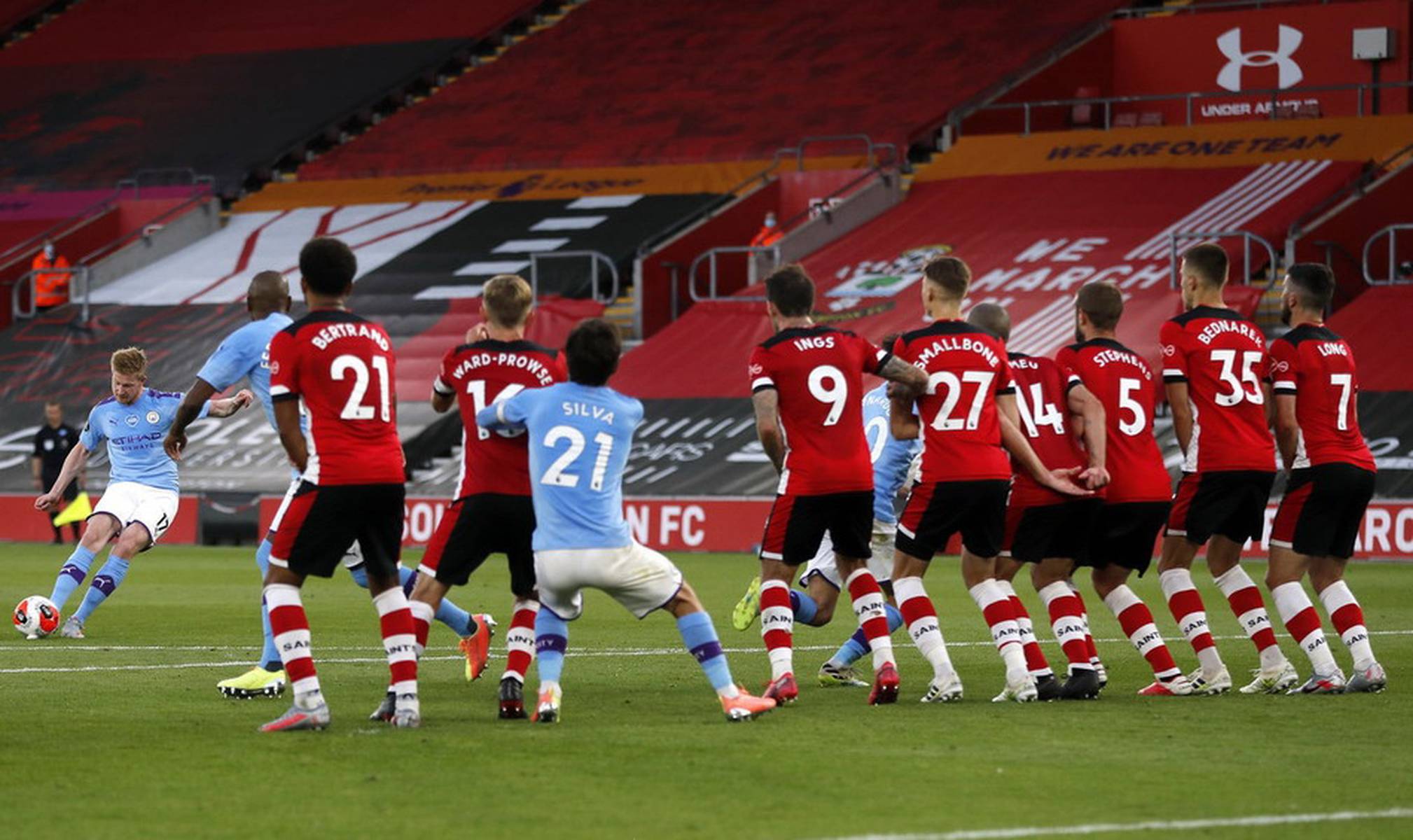 竟对巴塞罗 竟对巴塞罗