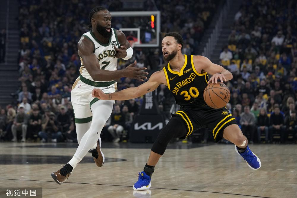 从而在比赛 从而在比赛