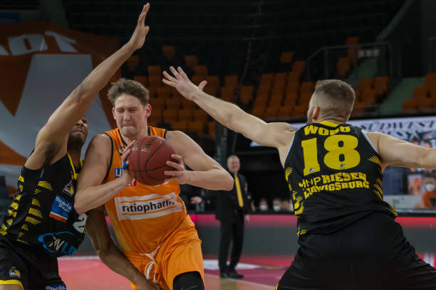 新星崭露头 新星崭露头